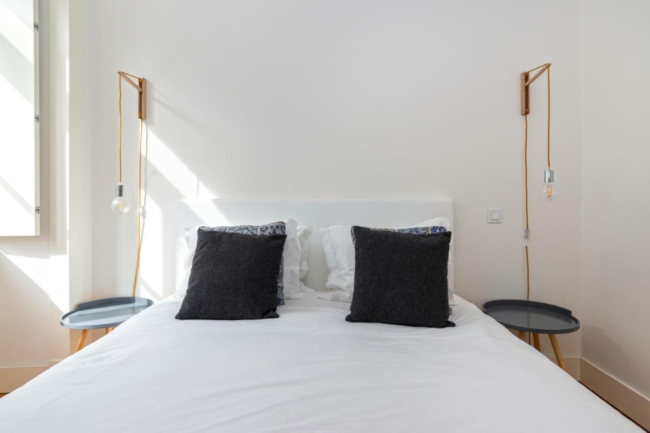 Modern Apartment In The Historical Center Lisbon Luaran gambar
